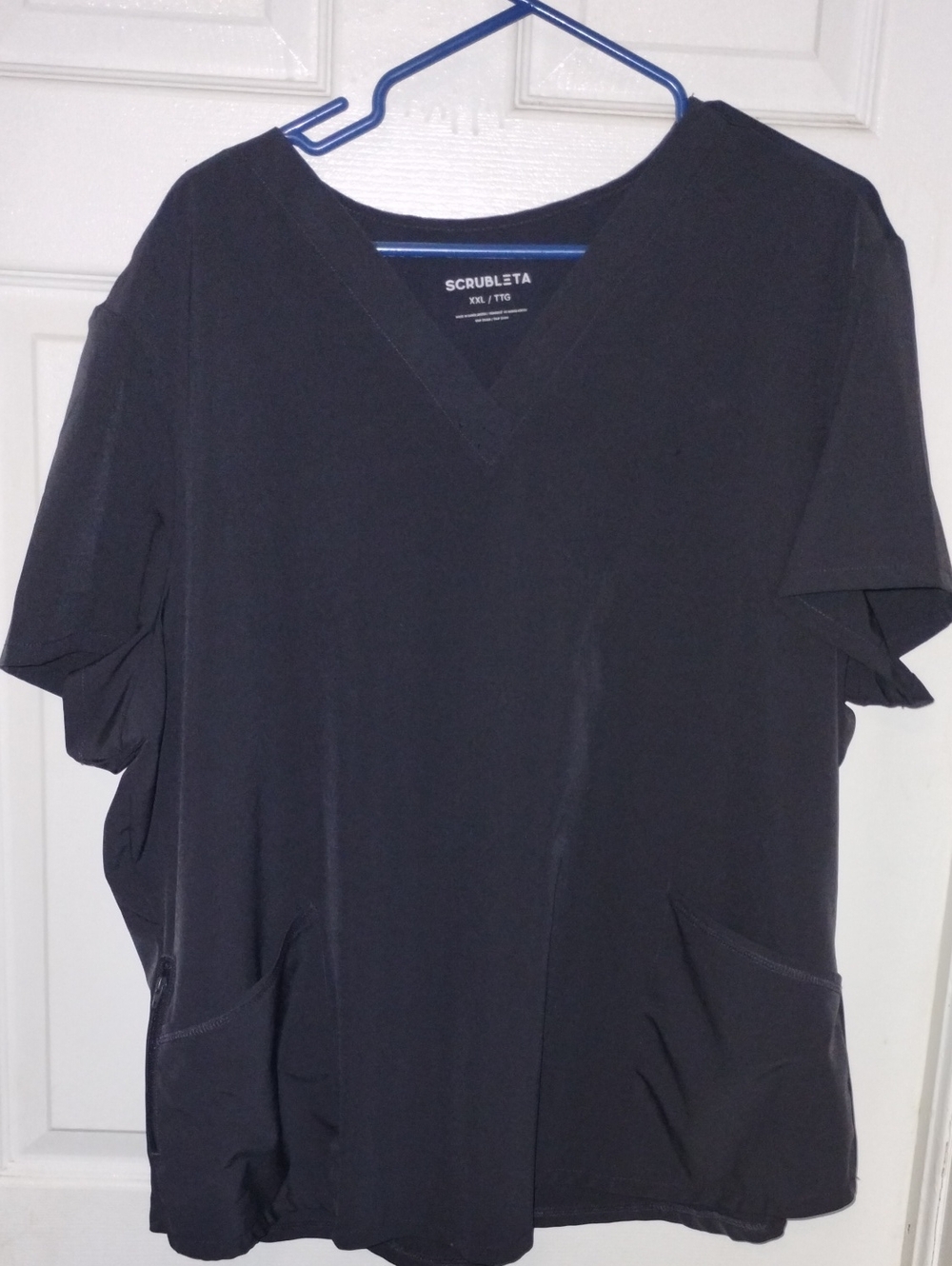 Scrubleta Women's Black V-Neck Short Sleeve Scrub Top XXL